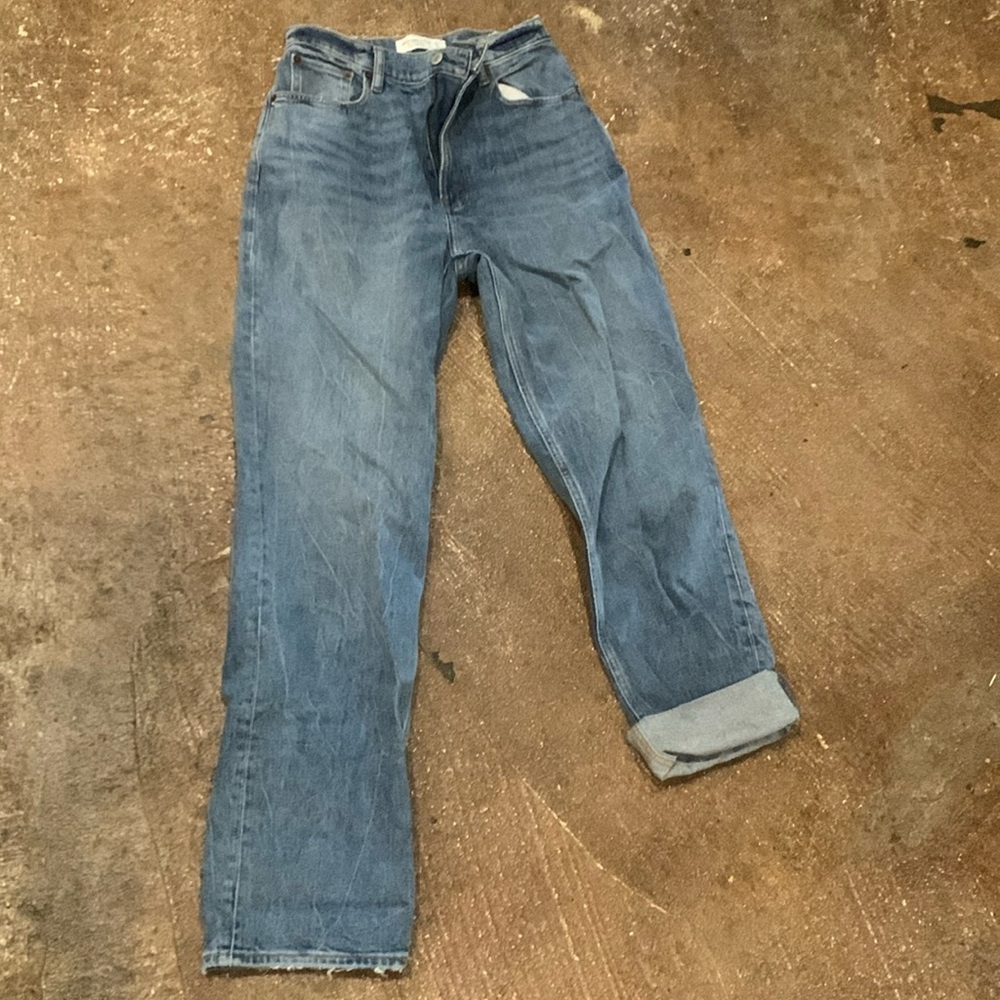Abercrombie 90’s straight ultra high rise jeans